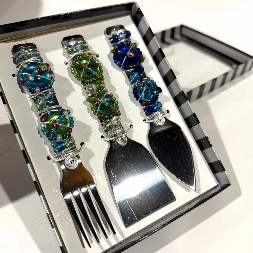 Vintage 90s Set of 3 Blue Green Wire Beaded Charcuterie Board Cheese Serving Set